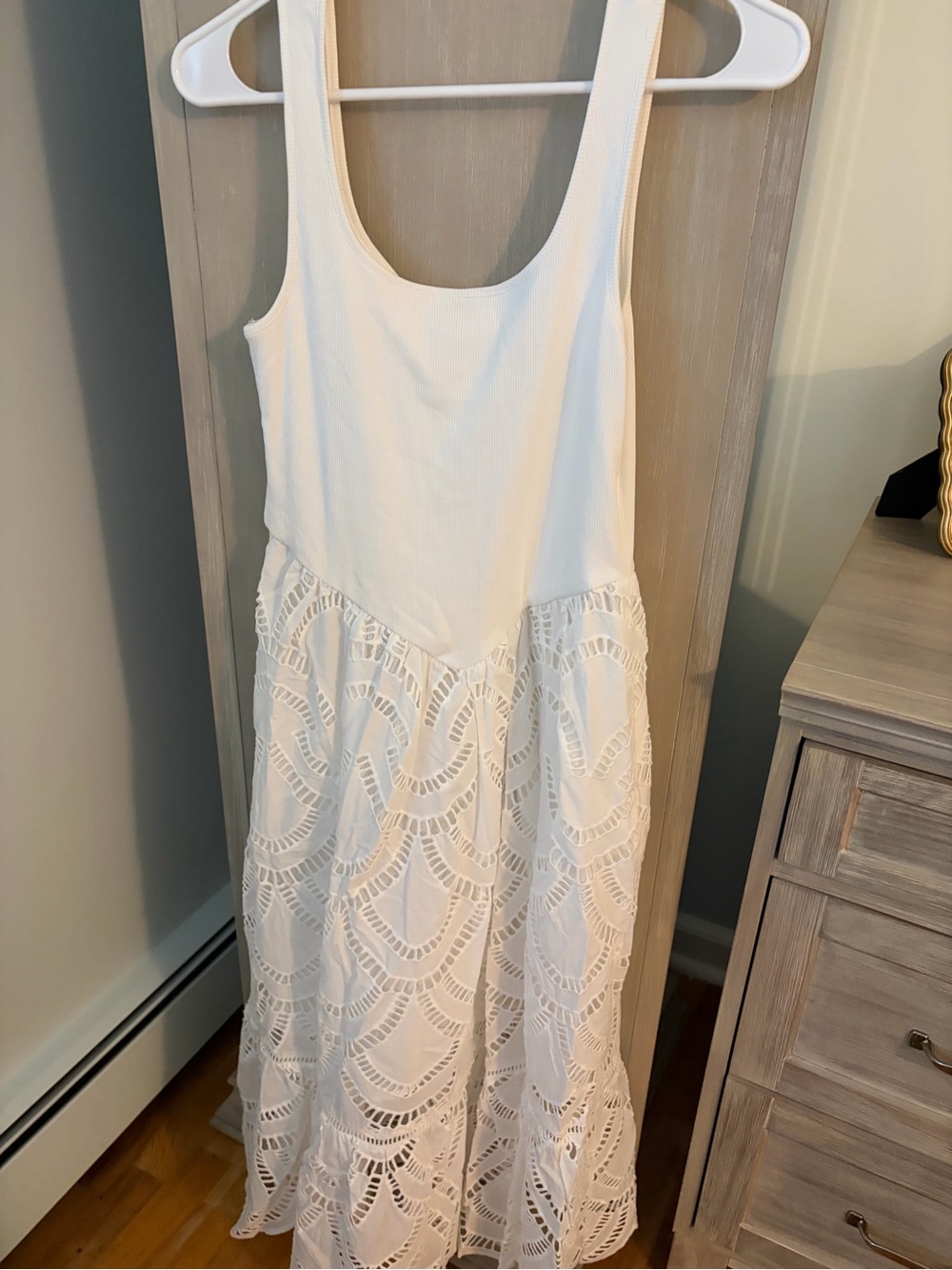 Sleeveless White Crochet Maxi Dress - Elegant Summer Style
